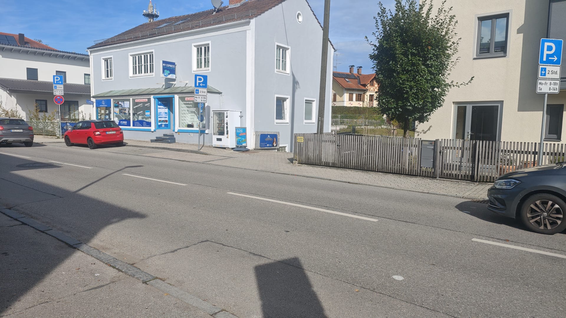 Zufahrt über den Innenhof, Bahnhofstraße 16, Markt Schwaben